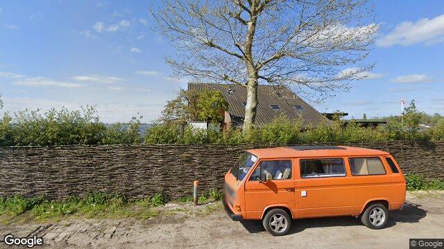 House Nieuw-Loosdrechtsedijk in Loosdrecht