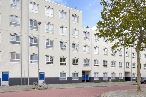 Kamer Daniël Defoelaan in Amsterdam