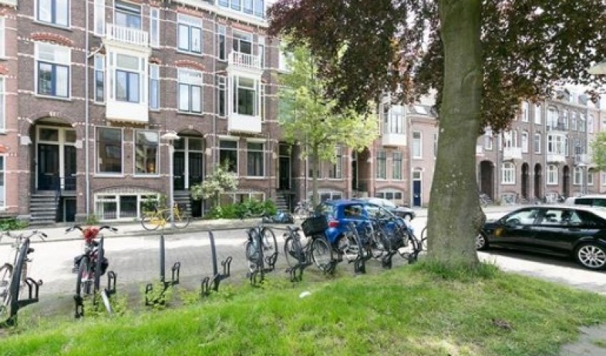 Apartment Justus van Effenstraat in Utrecht