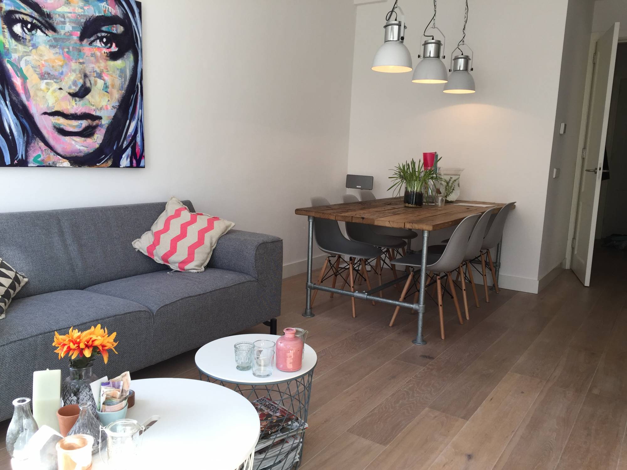 Huurwoning - Oudezijds Voorburgwal/Amsterdam (€2450.00/40.00m2)