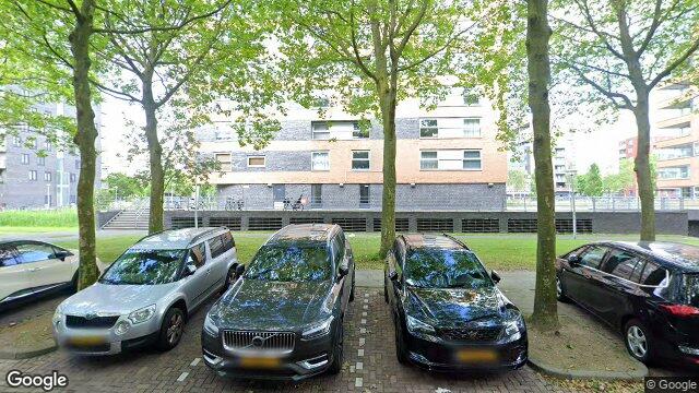 Apartment Jan van Duivenvoordestraat in Amsterdam