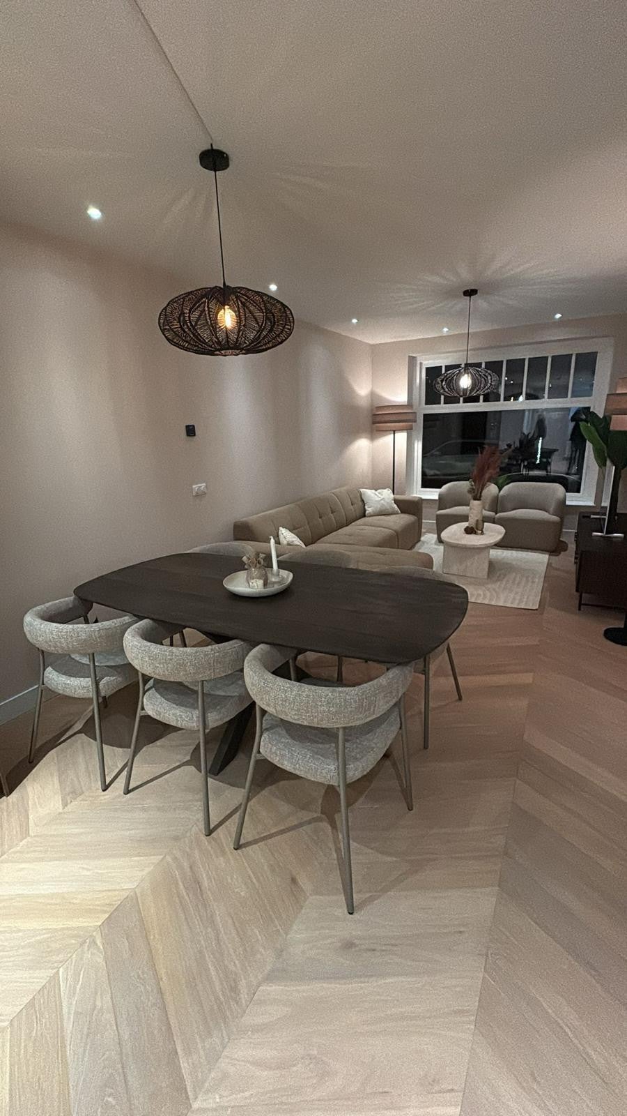 Huurwoning - Churchill-laan/Amsterdam (€3300.00/85.00m2)