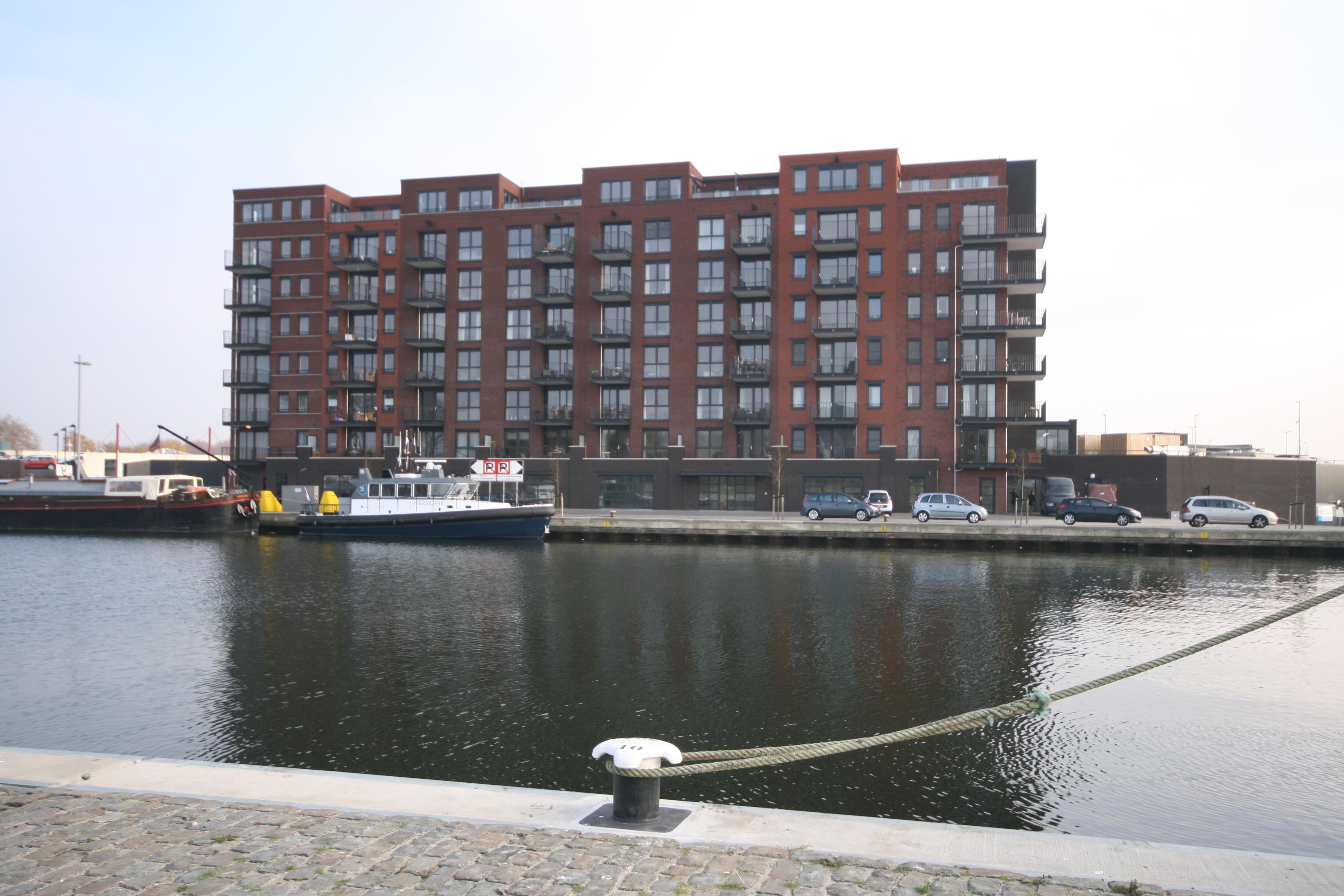 Huurwoning - Beneluxweg/Terneuzen (€1375.00/75.00m2)