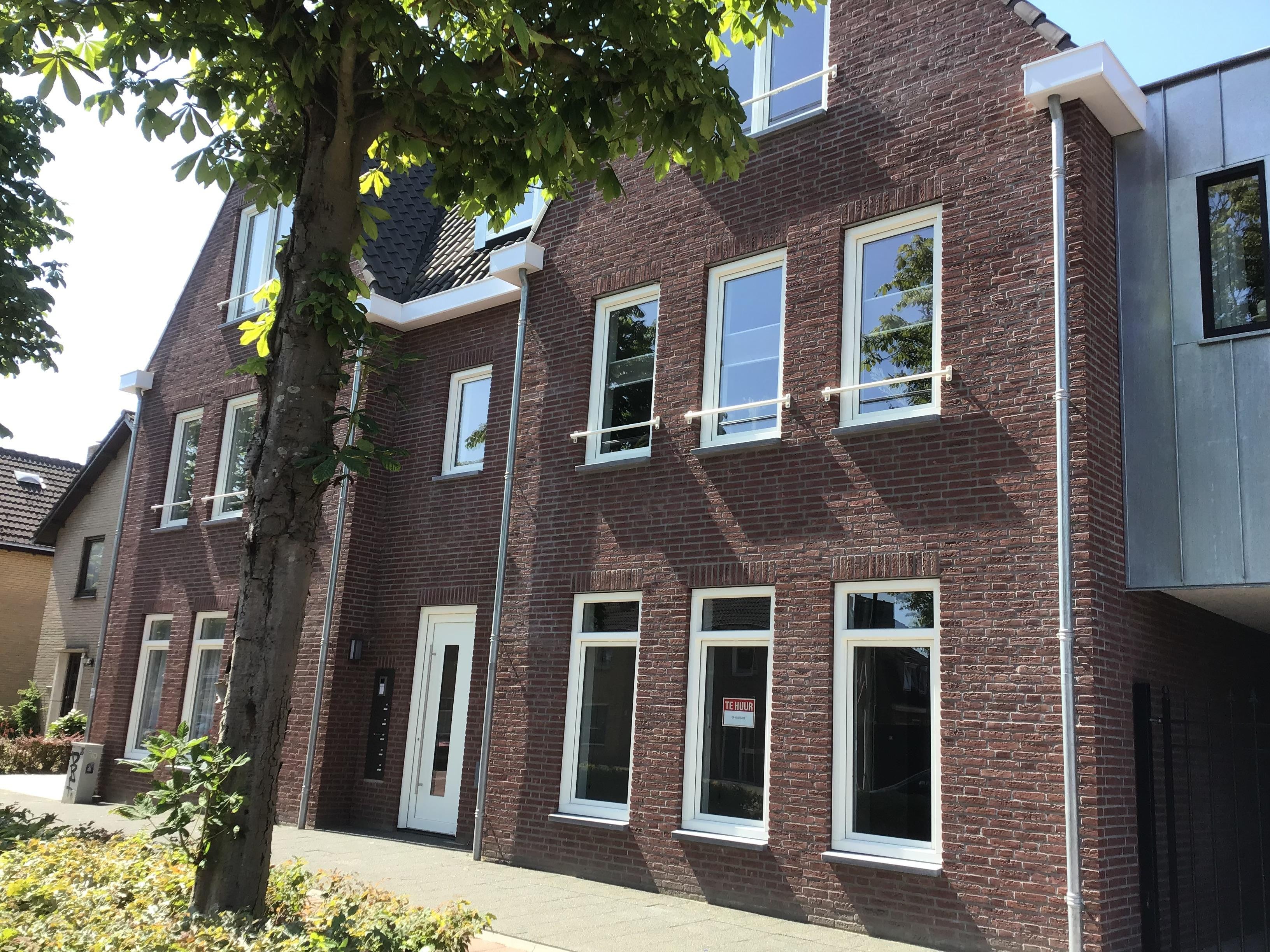 Huurwoning - Bisschopsmolenstraat/Etten-Leur (€1690.00/101.00m2)