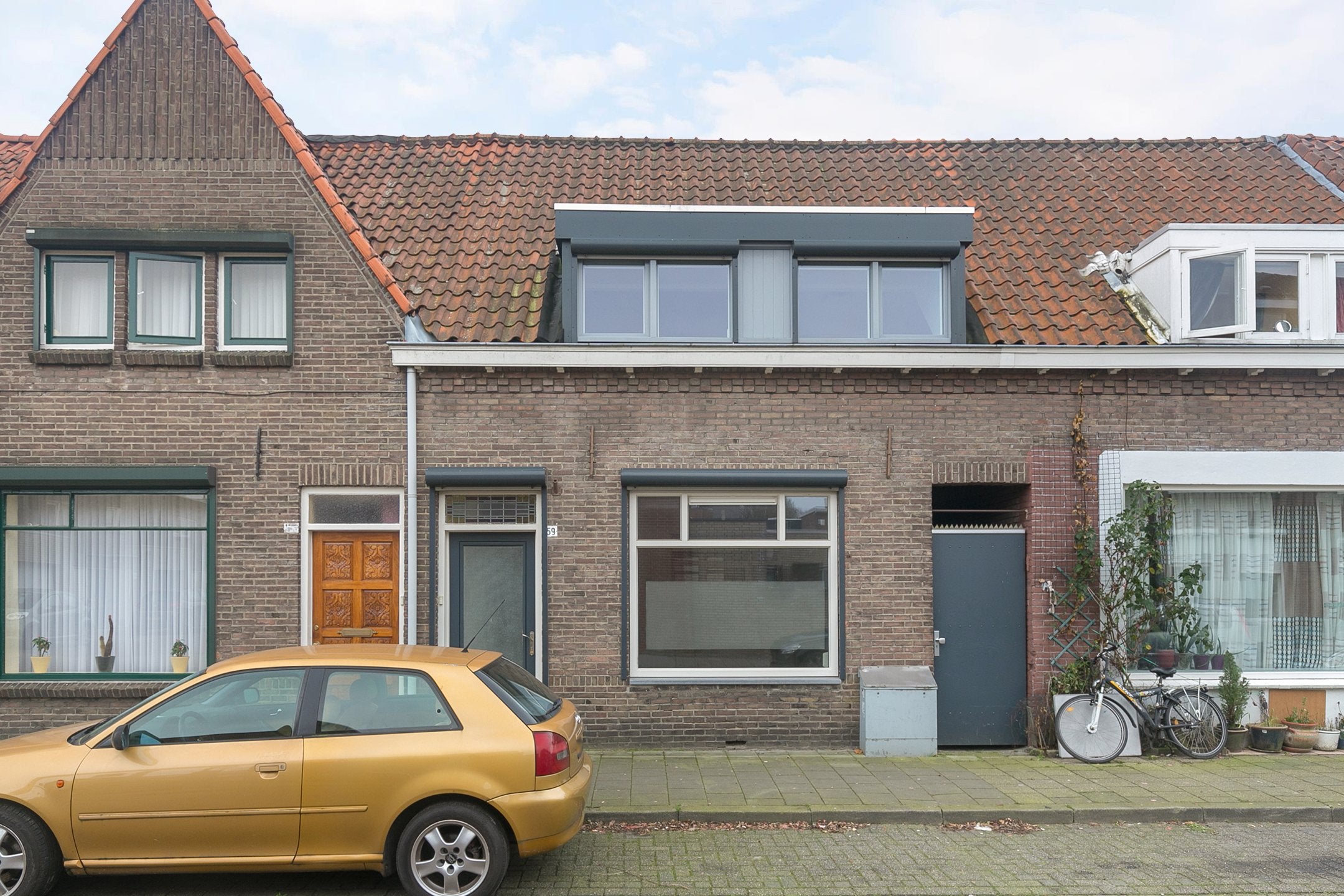Huurwoning - de Vriesstraat/Eindhoven (€1995.00/101.00m2)