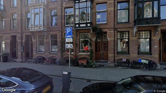 Apartment Van Baerlestraat in Amsterdam