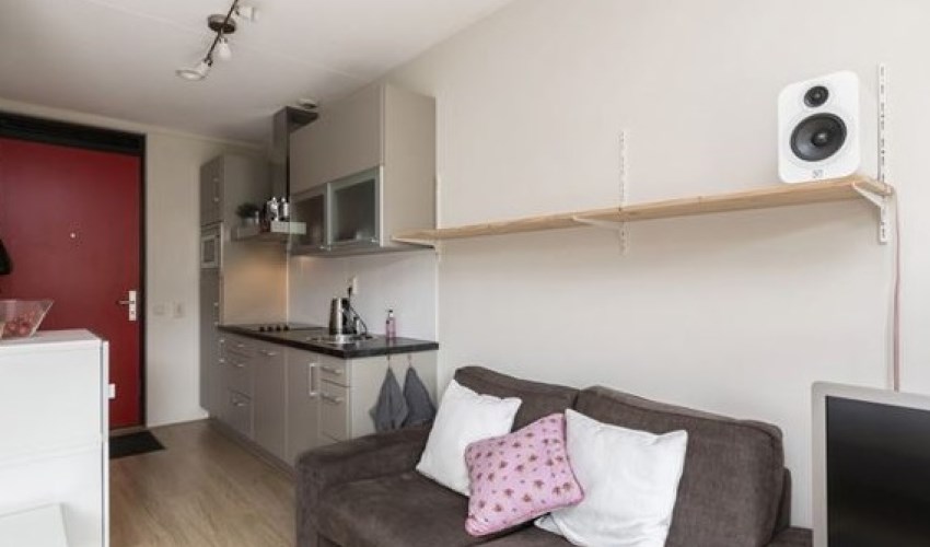Kamer Sarphatistraat in Amsterdam